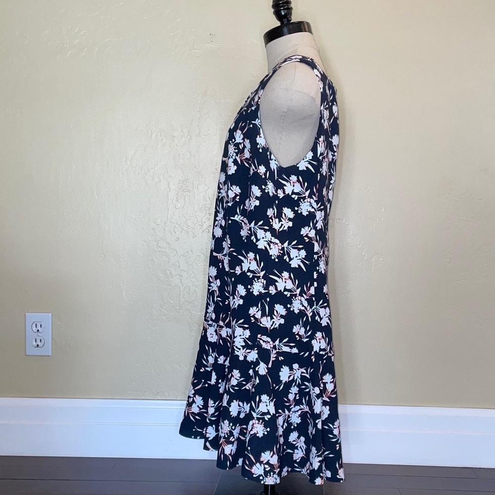 Banana Republic Sleeveless V Neck Dress Navy Size 10 - Picture 2 of 11